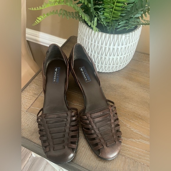 Dockers Women’s “Dkanak” Brown Leather‎ Wedge Heels Size 9M - Picture 2 of 11